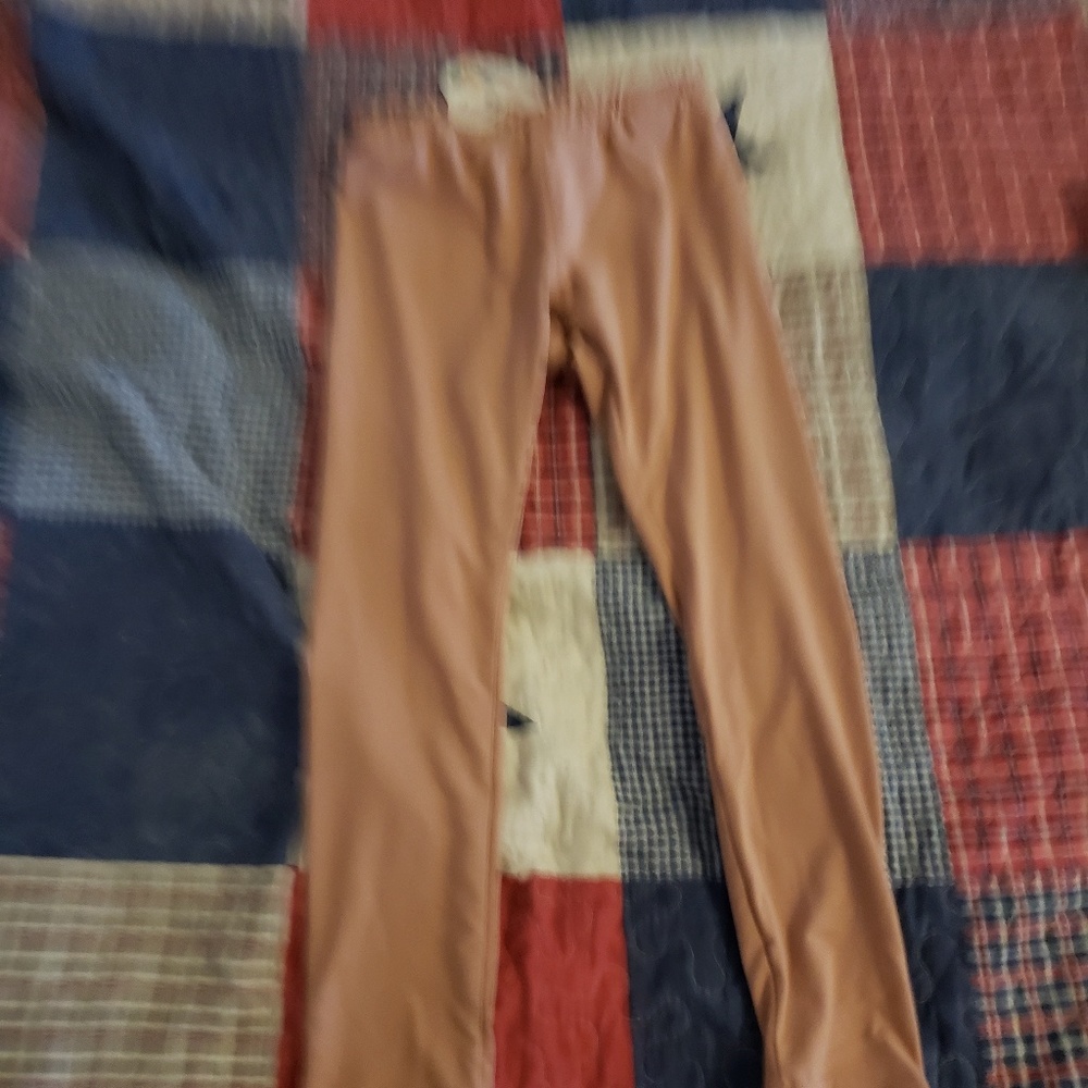 DotDotSmile leggings